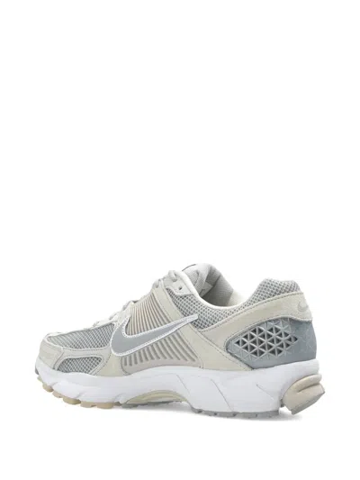 Nike Zoom Vomero 5 Premium Sneaker In Gray