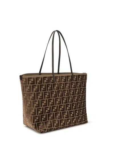 Fendi Women Brown Roll Large Reversible Shopper Bag In Brown