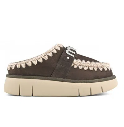 Mou Bounce Clog Slipper-mule In Brown Suede In Brown