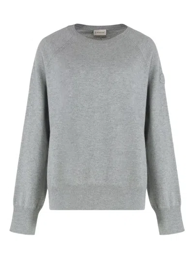 Moncler Relaxed Fit Cashmere Sweater In Gray
