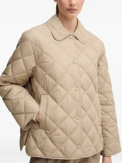 Gant Quilted Collared Jacket In Neutral