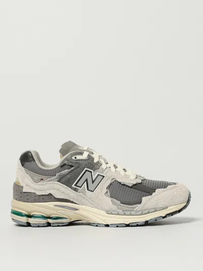 New Balance 2002r Grey Low Top Sneakers With Logo Patch In Suede Unisex In Gray