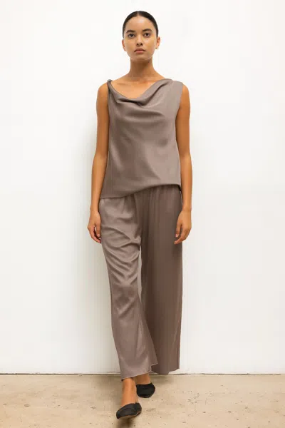Leset Barb Shell Top In Gray