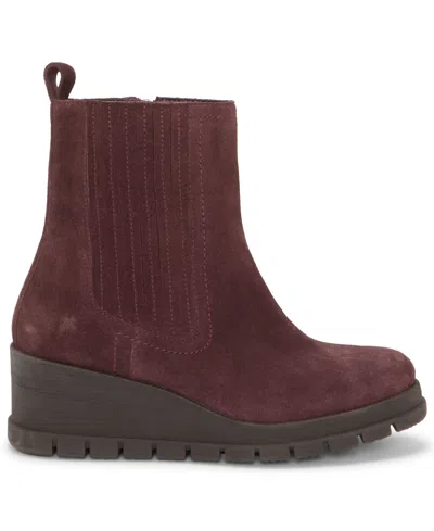 Lucky Brand Women's Sondruh Gore Wedge Booties