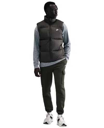 Nike Men's Club Fleece Cargo Pants In Green