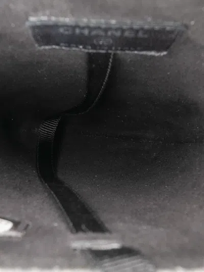 Pre-owned Chanel 2019 Cc Quilted Lambskin Chain Around Phone Holder Crossbody Bag In Black