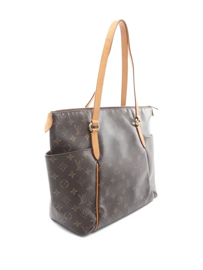 Pre-owned Louis Vuitton 2009 Totally Monogram Mm Shoulder Bag In Brown