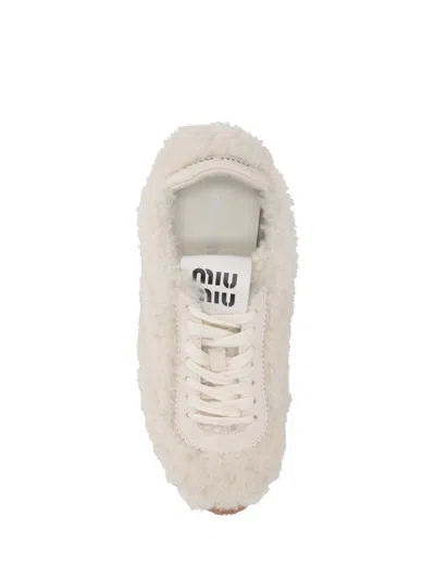 Miu Miu Lace-up Shoes With Faux Fur Texture In Nude