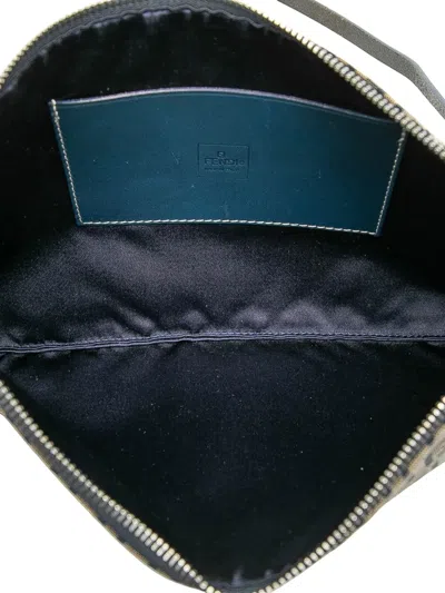 Pre-owned Fendi 2000-2010 Zucchino Canvas Crossbody Bag In Gray