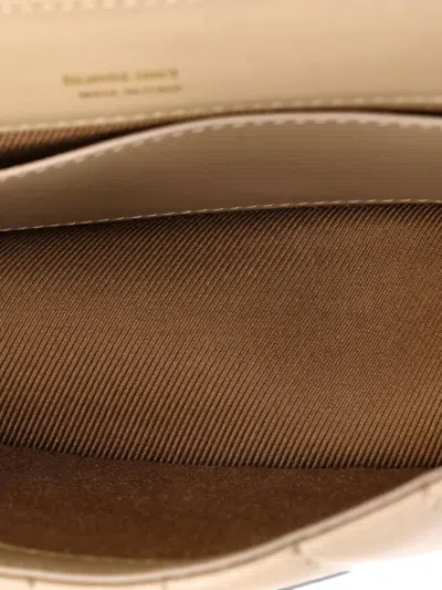 Pre-owned Burberry Lola On Chain Quilted Leather Clutch Bag In Neutral