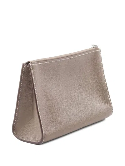 Pre-owned Hermes 2025 Ungo Pm Chaîne D'ancre Pouch In Neutral