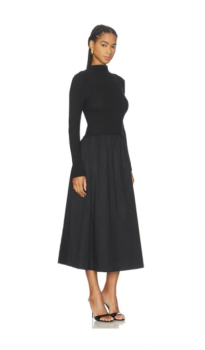 Astr Kearney Ä¸­é•¿æ¬¾è¿žè¡£è£™ Â€“ É»‘è‰². Å°ºç � Xl (also Â€“ Xs, S, M, L). In Black