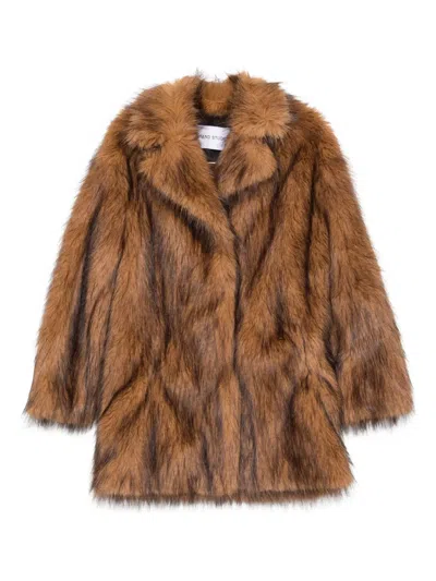 Stand Studio Furs Brown In Brown