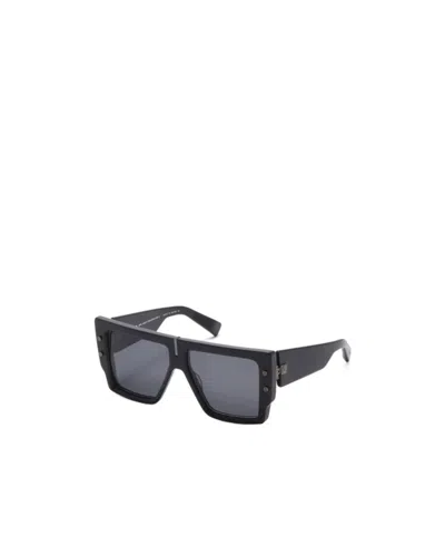 Balmain Full Frame Sunglasses In Black