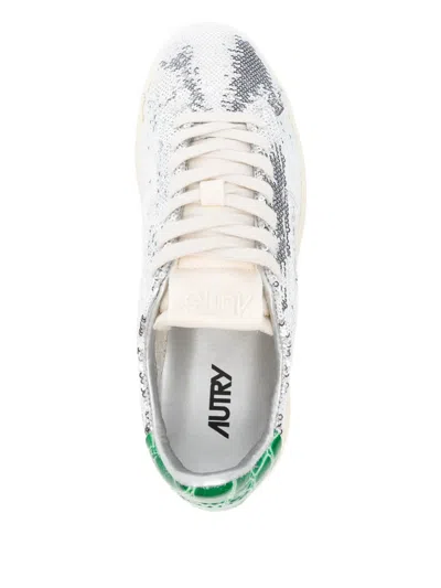 Autry Dallas Low Sneakers Featuring Crystals In Silver
