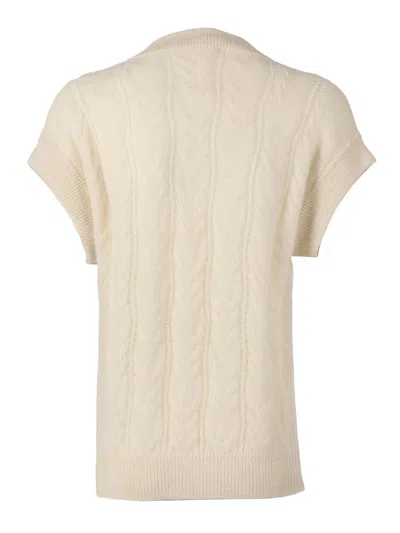 Phi Fdl School V In Neutral