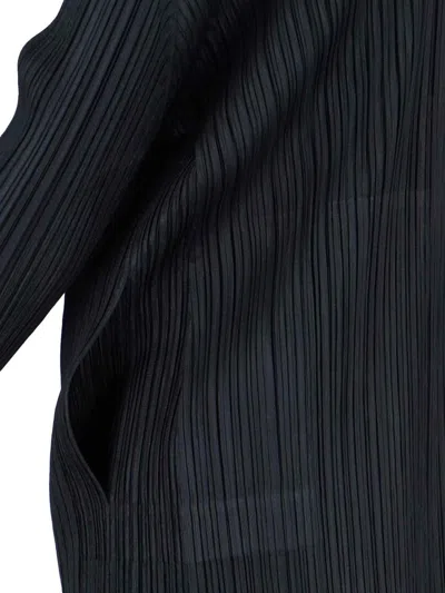 Issey Miyake Uni-form Buttoned Blazer In Black