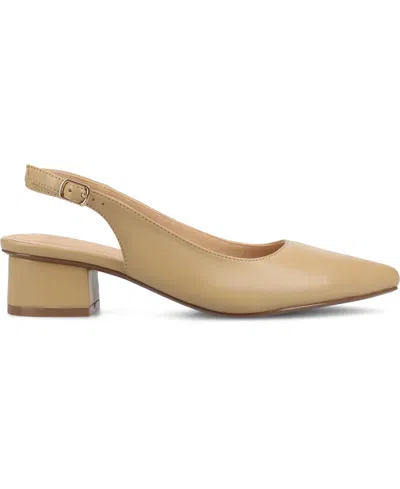 Journee Collection Sylvia Womens Pointed Block Heel Pumps In Nude