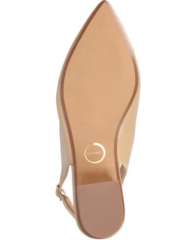 Journee Collection Sylvia Womens Pointed Block Heel Pumps In Nude