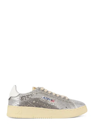 Autry Dallas Low Sparkling Sneakers In Silver And White Sequins Shoes In White