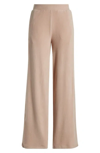 Barefoot Dreams Luxechic Cargo Pant In Nude