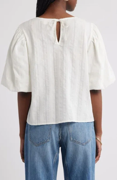 Treasure & Bond Bubble Sleeve Cotton Dobby Top In White