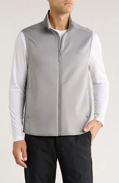 Greg Norman Ottoman Panel Golf Vest In Gray