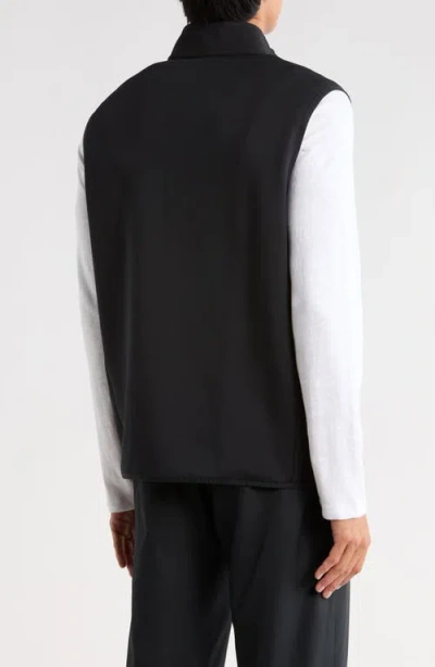 Greg Norman Ottoman Panel Golf Vest In Black