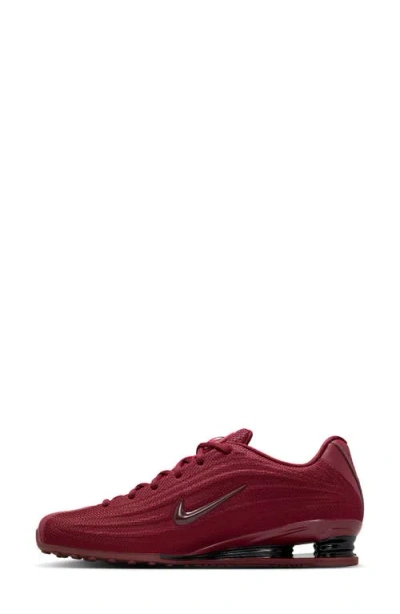 Nike Shox Z Sneakers In Burgundy