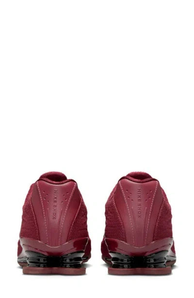Nike Shox Z Sneakers In Burgundy