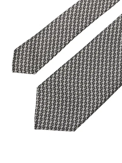 Brioni Silk Tie In Black