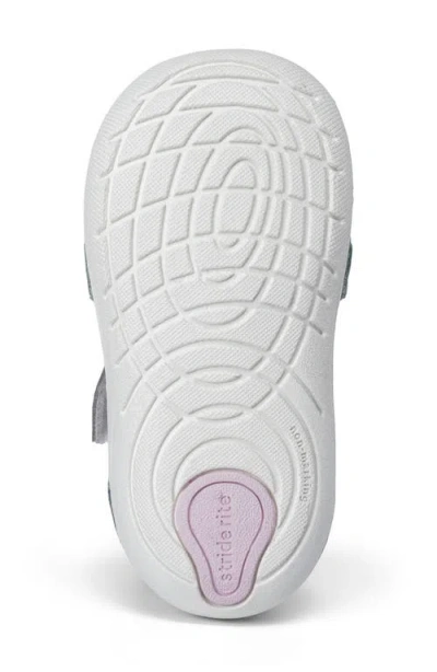 Stride Rite Kids' Waverly Soft Motion™ Sneaker In Multi