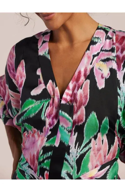 Tori Richard Fleur De Lei Carlotta Dress In Multi