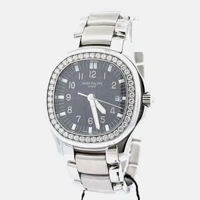 Pre-owned Patek Philippe Aquanaut 5087/1a-001 Quartz Black Stainless Steel Women's Wristwatch 35 Mm