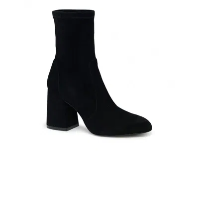 Stuart Weitzman Sf414 Black Suede Flareblock 85 Stretch Bootie In Black