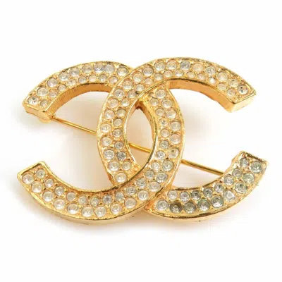 Pre-owned Chanel Metal Brooch () In Gold