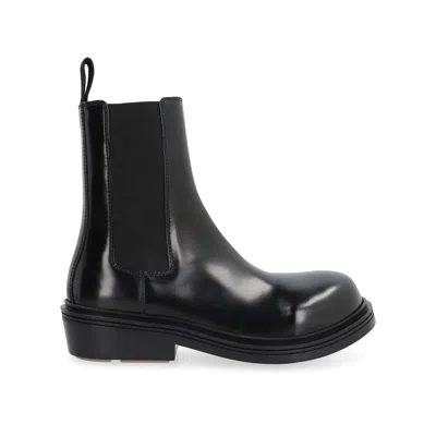Bottega Veneta Polished Finish Black Ankle Boots With Elastic Side Panels In Black