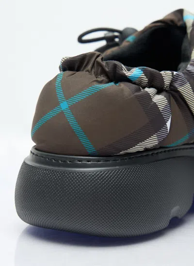 Burberry Men Check Nylon-blend Pillow Mule In Green