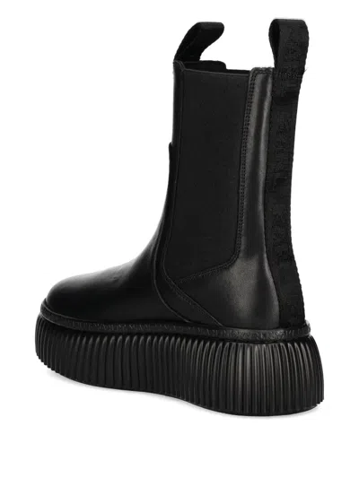 Karl Lagerfeld Embellished-detail Boot In Black