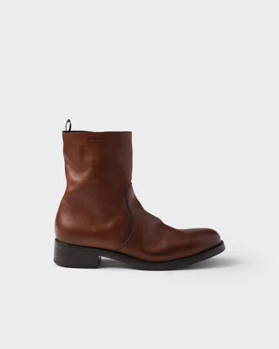 Prada Mens Leather Boots Round Toe Design In Brown