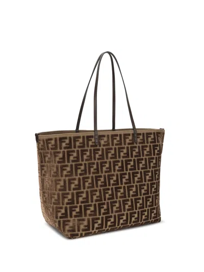 Fendi Women Brown Roll Large Reversible Shopper Bag In Brown