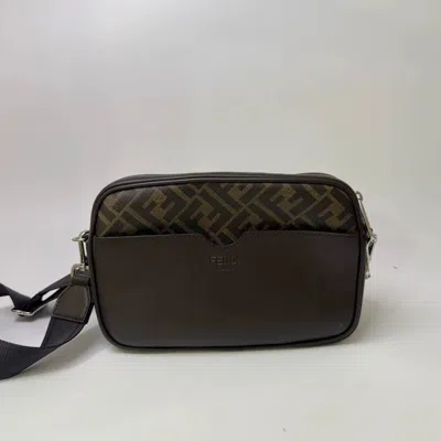 Fendi Women Pre-loved Bag Very Good Condition In Metallic