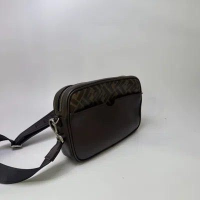 Fendi Women Pre-loved Bag Very Good Condition In Metallic