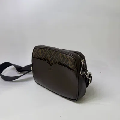 Fendi Women Pre-loved Bag Very Good Condition In Metallic