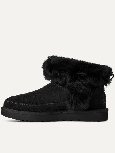 Ugg Australia Classic Ultra Mini Chalet Boots In Black
