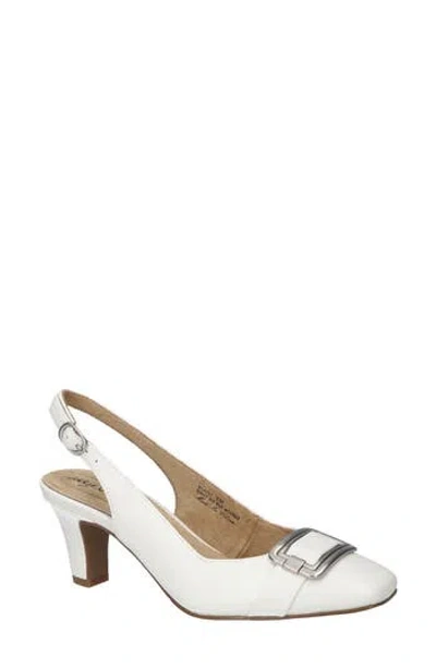 Easy Street Sway Slingback Pump In White