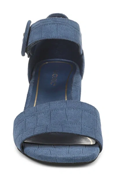 Vionic Chardonnay Block Heel Sandal In Blue