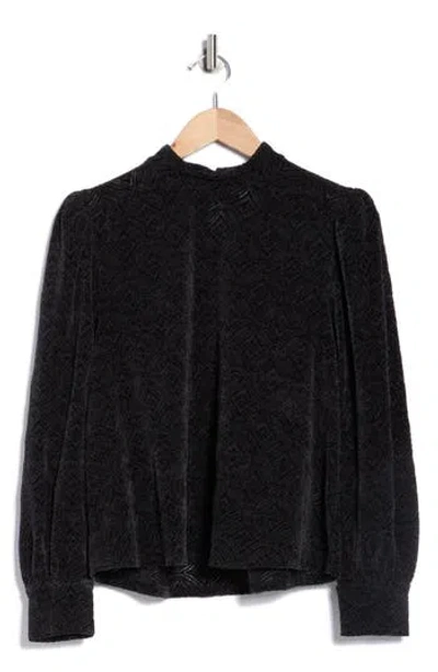Melrose And Market Long Sleeve Lace Top In Black