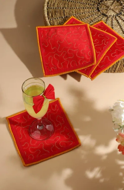 Tiramisu Embroidered Snowflake Set Of 4 Linen Cocktail Napkins In Red