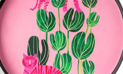 Tiramisu Savanna Pop Set Of 2 Metal Trays In Pink